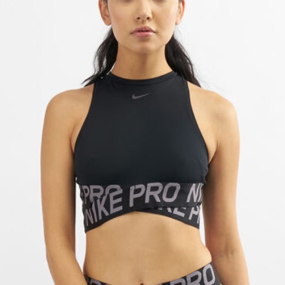 Nike Woman’s Pro Intertwist Crop Tank Top Size Medium EUC